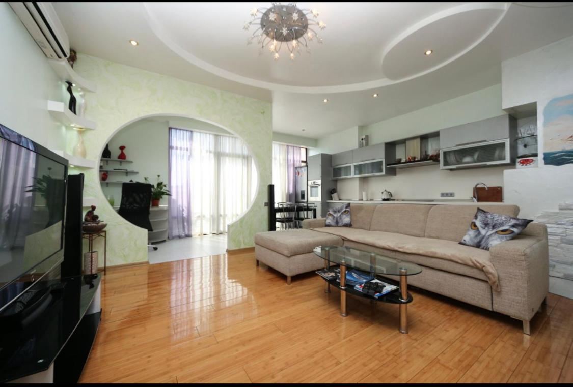 Ferienwohnung "Нова Аркадія", Вид Моря Та Міста Odessa Exterior foto